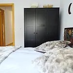 Ideal Apartamento Para Familias, A Pasos De La Estacion De Tren